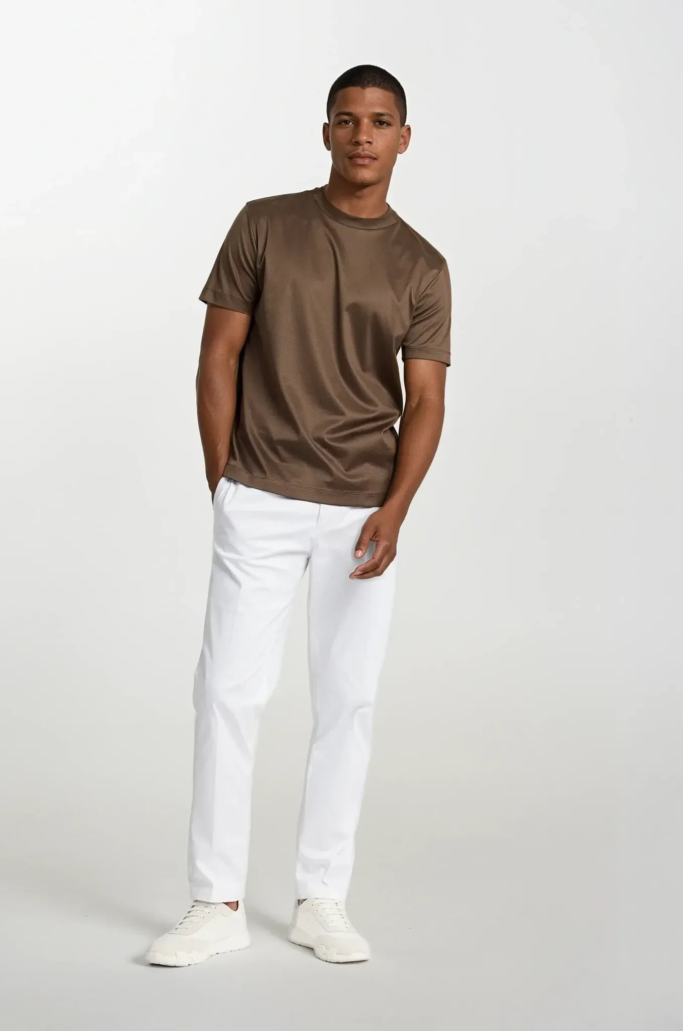 Brown Short-Sleeve Crew Neck T-Shirt